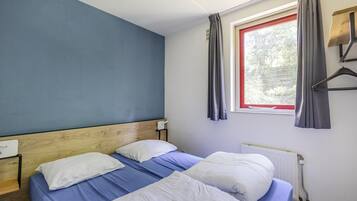 2 bedrooms, WiFi (free)