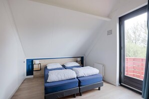 Room - Ewijk Lakeview Cottage for 6 (Ewijk)