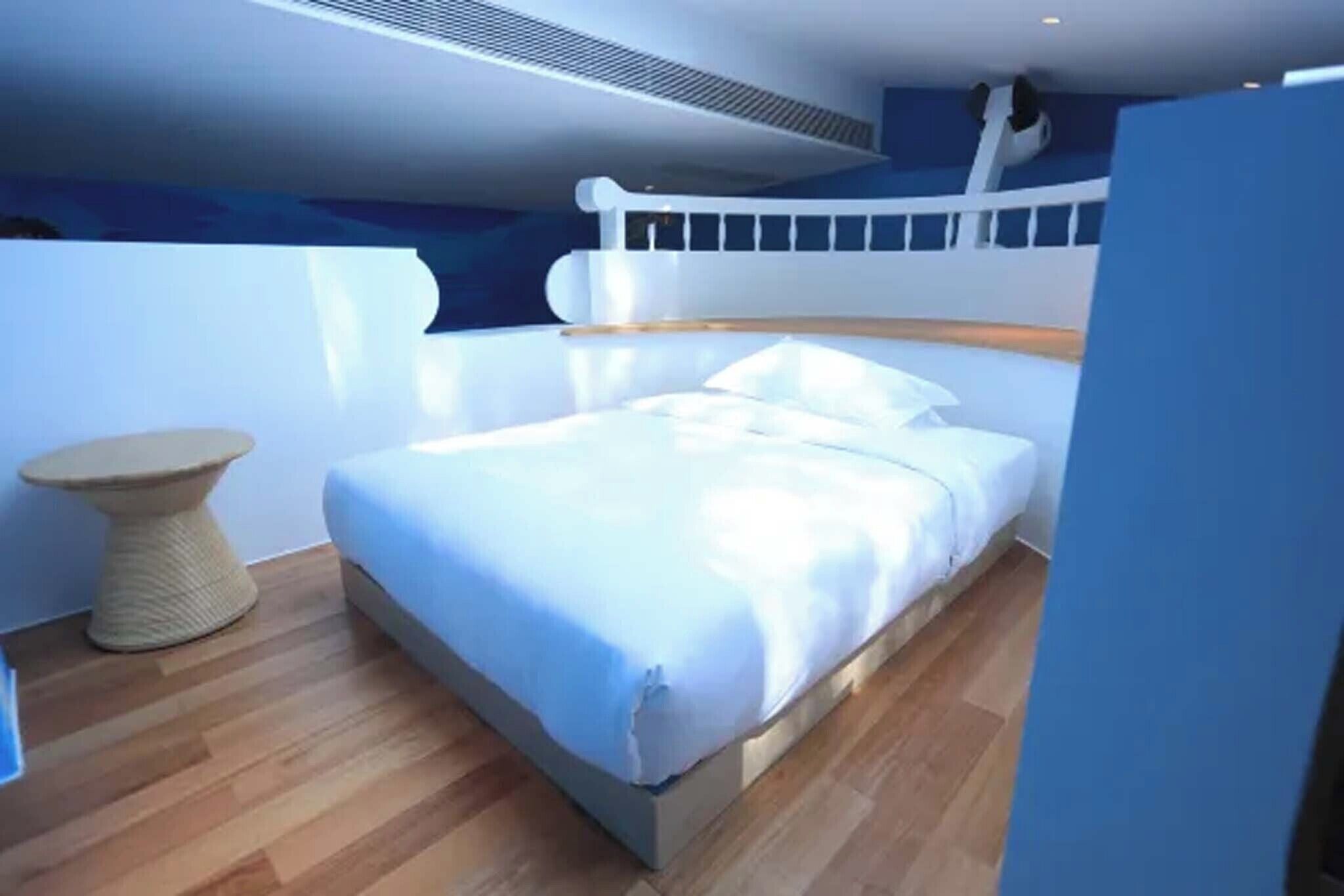 Exclusive Loft, Hill View