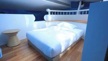 Exclusive Loft, Hill View