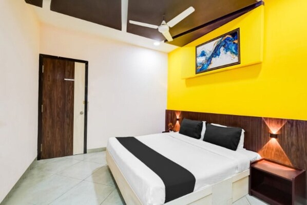 Room - Collection Formerly Dhana Residency (Chennai)