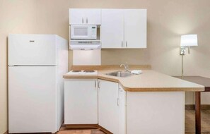 Fridge, microwave, stovetop, toaster