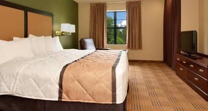 1 Queen Bed | Non-Smoking, Kitchen