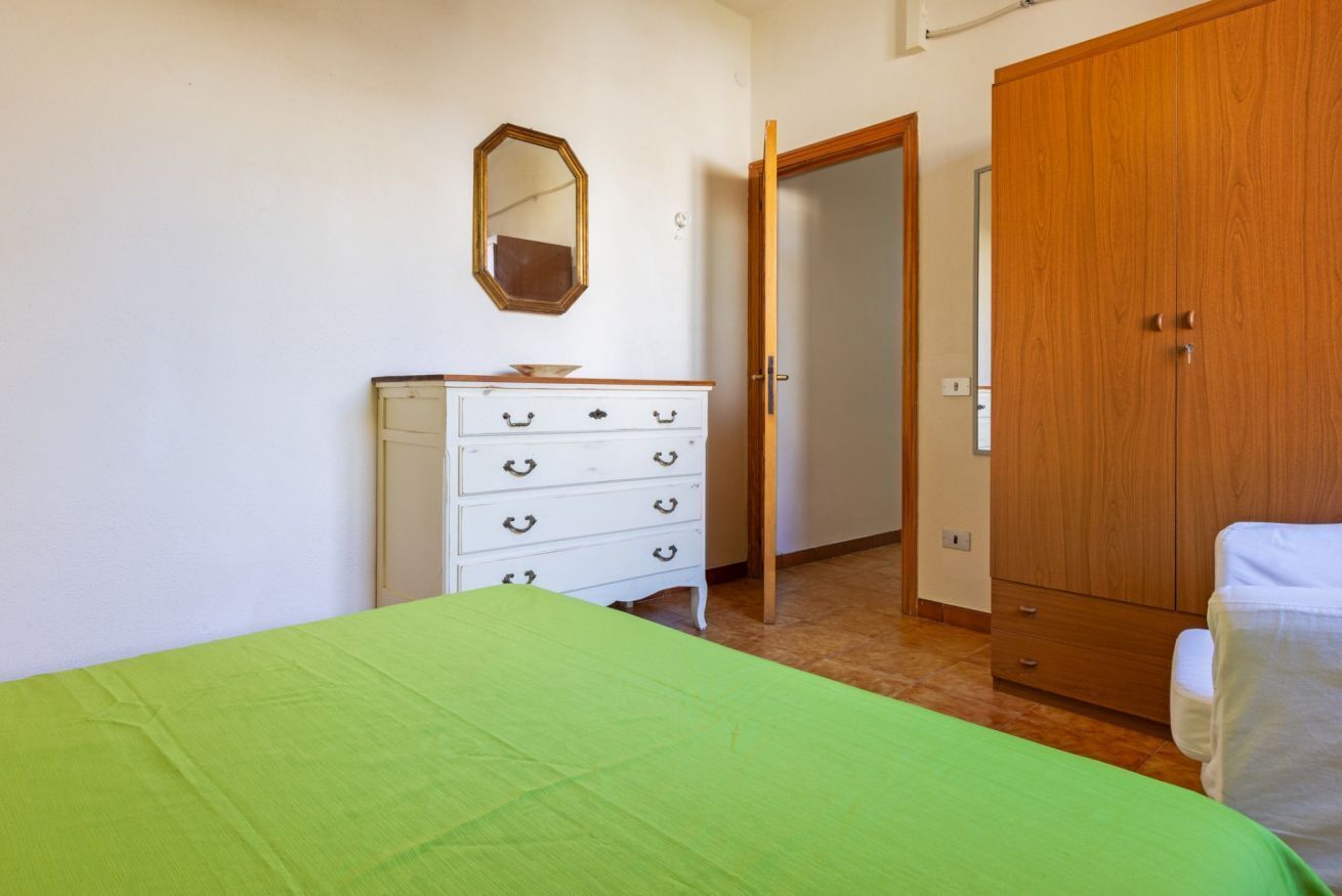 3 bedrooms, iron/ironing board