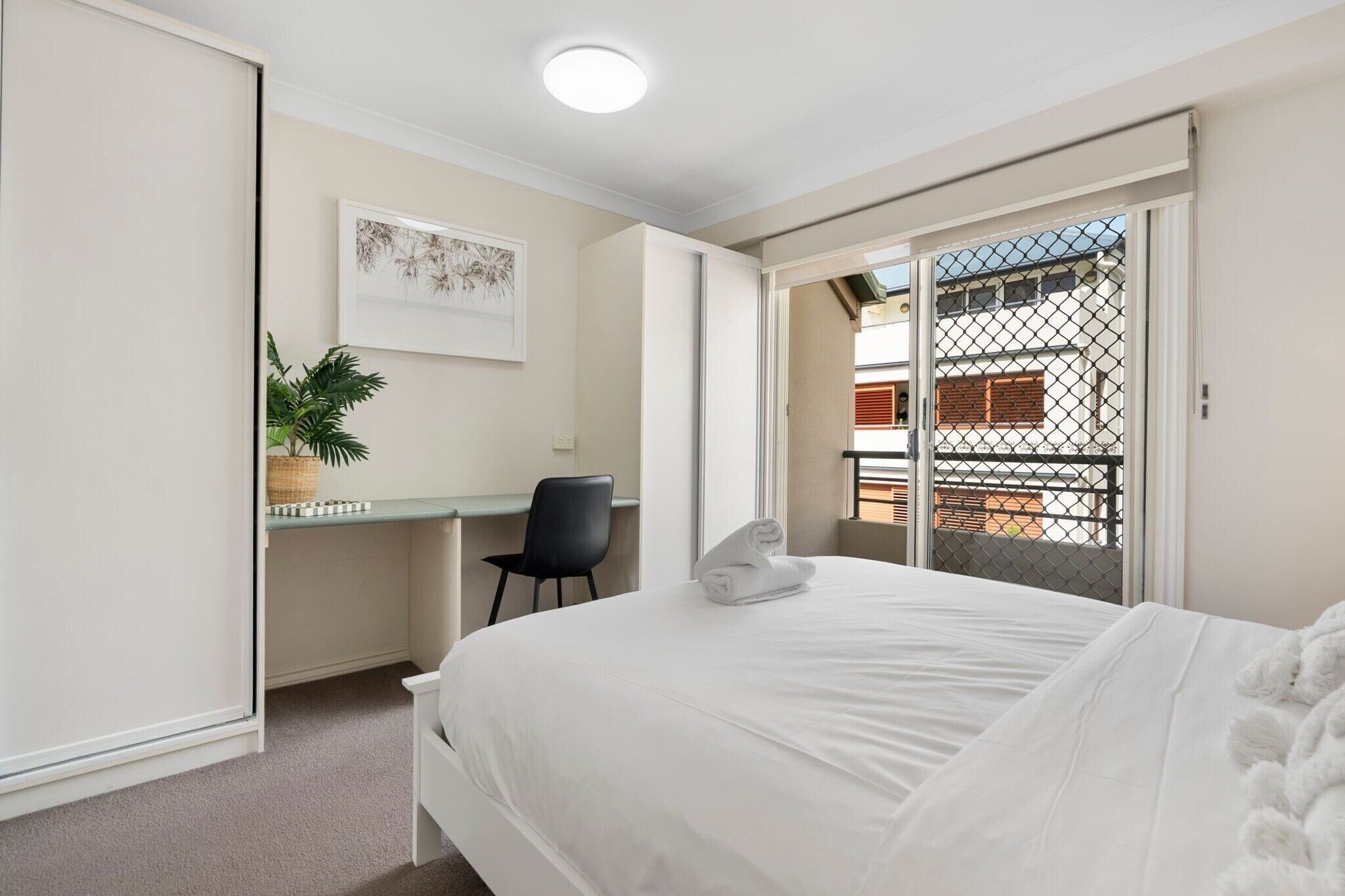 Comfortable Stay With Pool Access - Griffith University, Nathan Campus