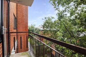 Property grounds - Comfortable Stay Near Melbourne’s West End (Ascot Vale)