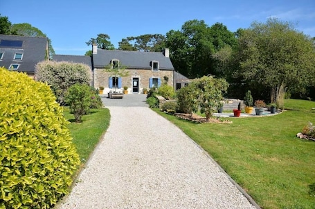 Exterior. Le clos de la lande vallée
