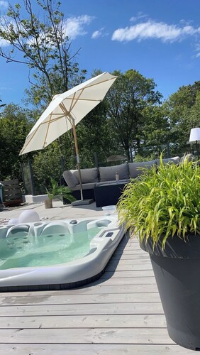 Charming villa with AC and jacuzzi in beautiful Vestland - Bergen - free parking