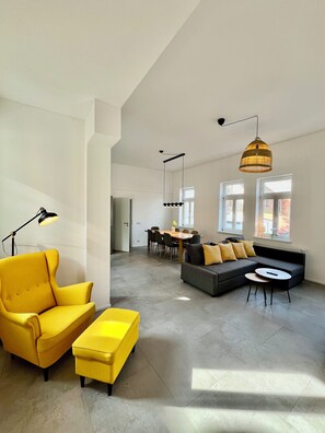 Smart TV - Old town apartment • central - quiet - Terrace - Parking lot - (Erfurt)