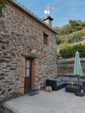 Terrace/patio - 🏡 HOUSE IN MONTSENY NATURAL PARK 🌿 (Fogars de Montclús)