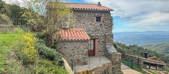  HOUSE IN MONTSENY NATURAL PARK 