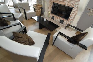 Unclassified image, 4 of 42, button - Mont-des-pins/dennenheuvel (Durbuy)