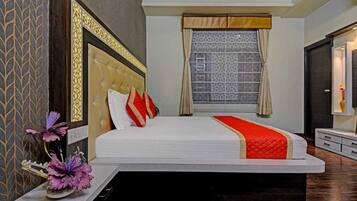 Luxury Apartment, City View