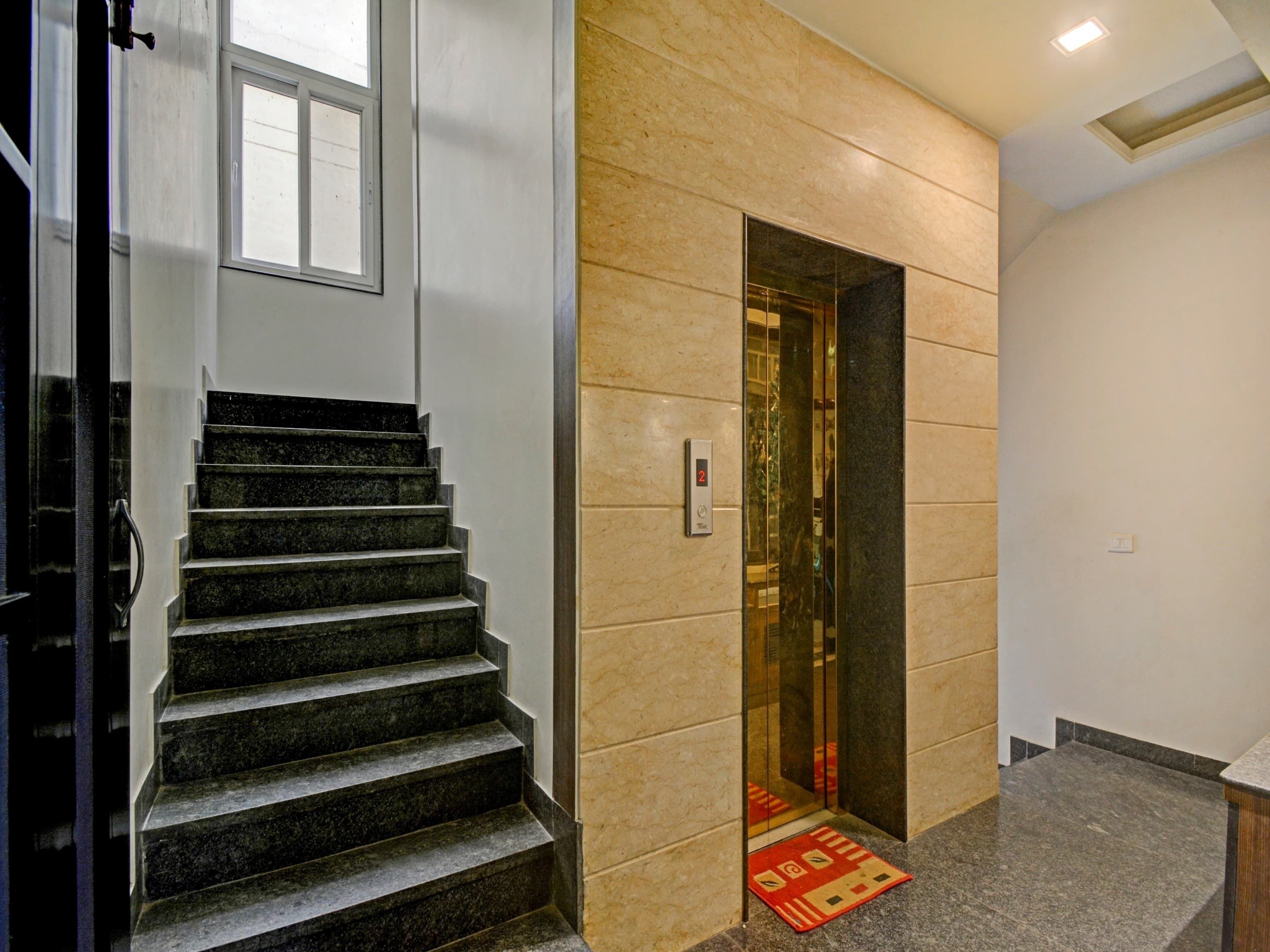 Luksus-lejlighed - byudsigt | Lobby