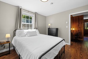 2 Schlafzimmer, Schreibtisch, kostenloses WLAN, Bettwäsche