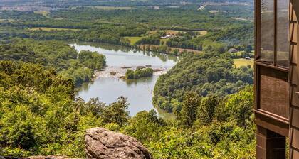 Cabin at the Gap | You Won't Believe the View!