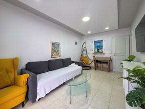 Living area - PETRAKIS Apartment by SDR (Paralia)