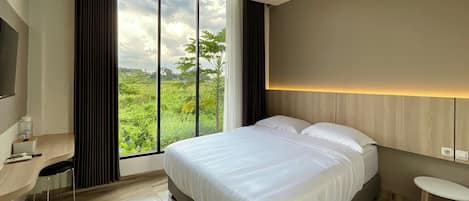 Comfort Room, City View