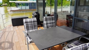Outdoor dining - Vrbo Property (Höxter)