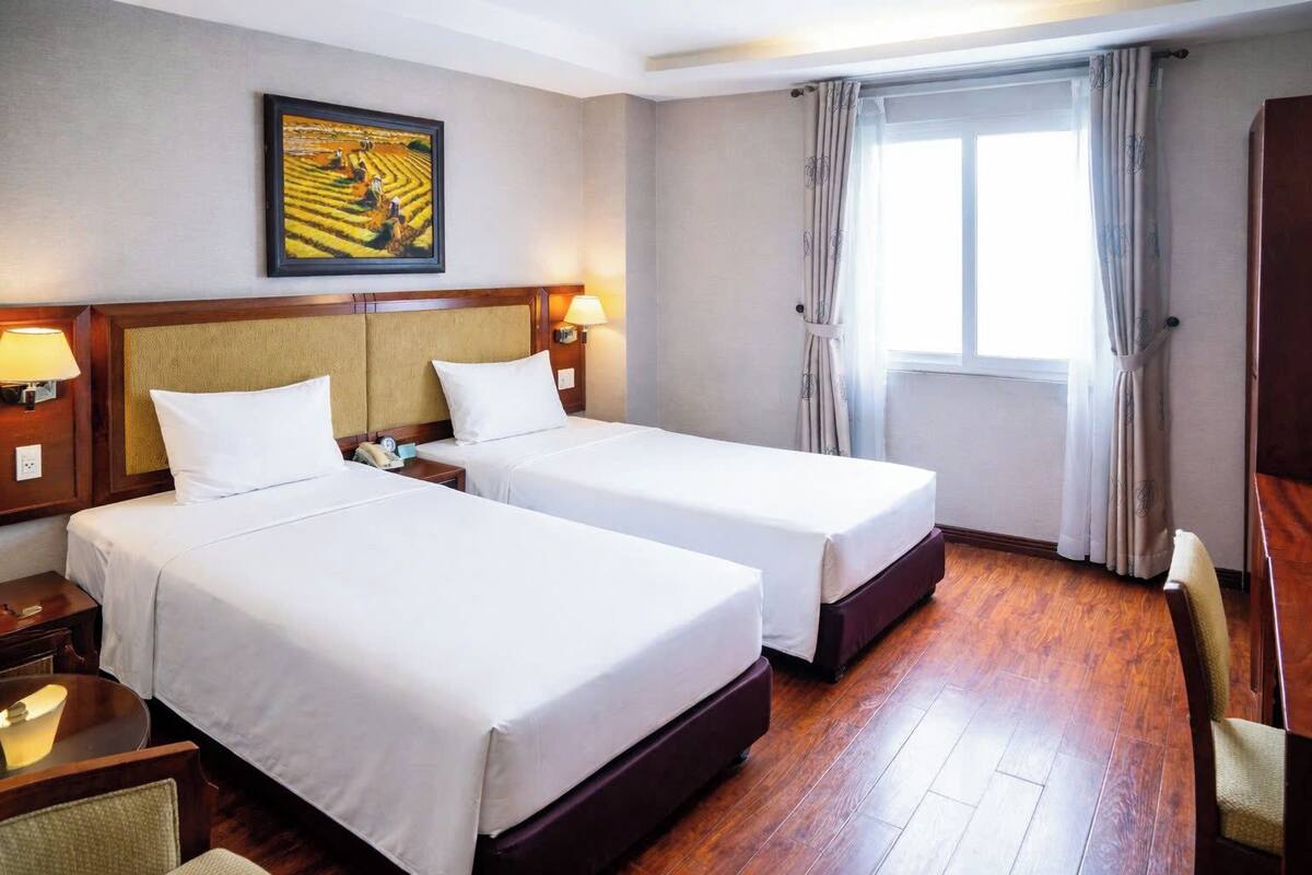 Deluxe Twin Room, City View