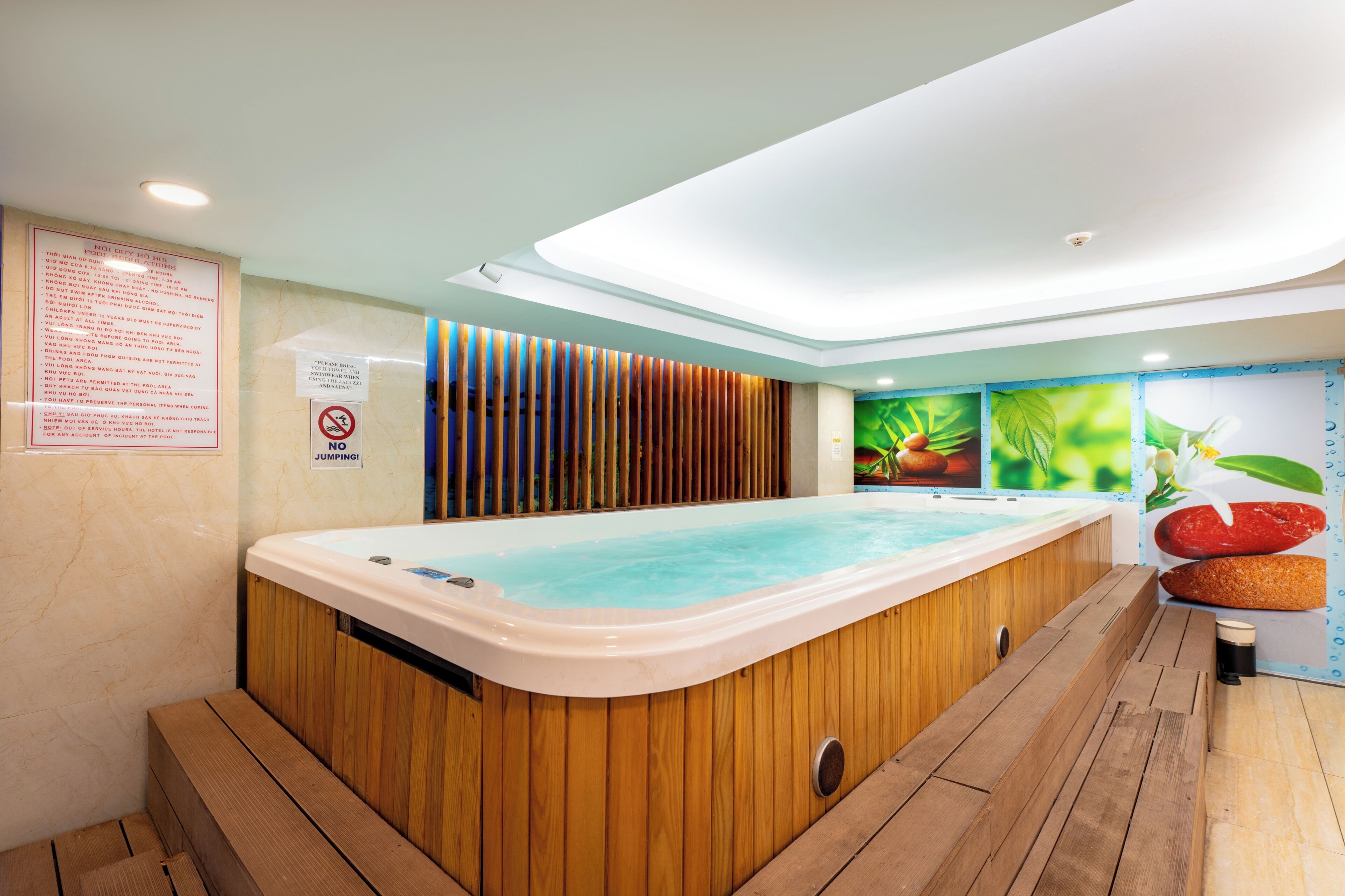 5 indoor pools