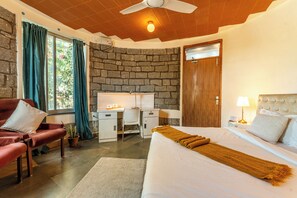 Deluxe Villa | In-room safe, iron/ironing board, free WiFi - Brahamasthanam By Alaya Stays 4BHK (Bengaluru)