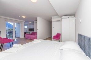 1 bedroom, free WiFi, bed sheets - Altiora Prestige Residence 205 (Gradac)