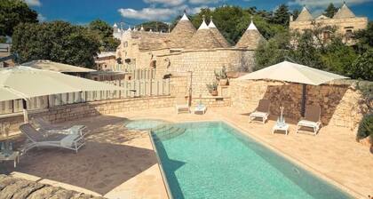 Navolte Trulli e Piscina