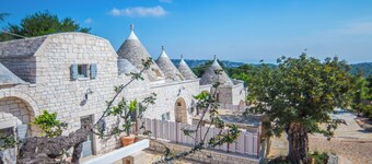 Navolte Trulli e Piscina