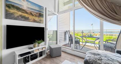 Beachhouse Marina Wendtorf holiday home by the beach with sea view
