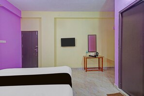 House - Hotel O Kilambakkam New Bus Terminal (Sriperumbudur)