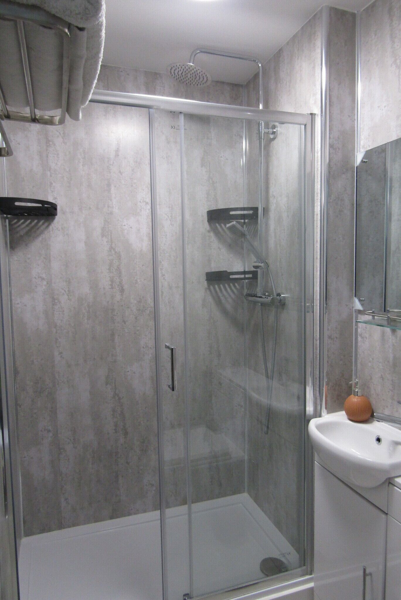 Studio, 1 Bedroom, City View | Bathroom