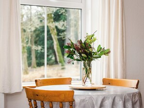 Dining - Old Stable & Dairy Combi by Interhome (Beauly)