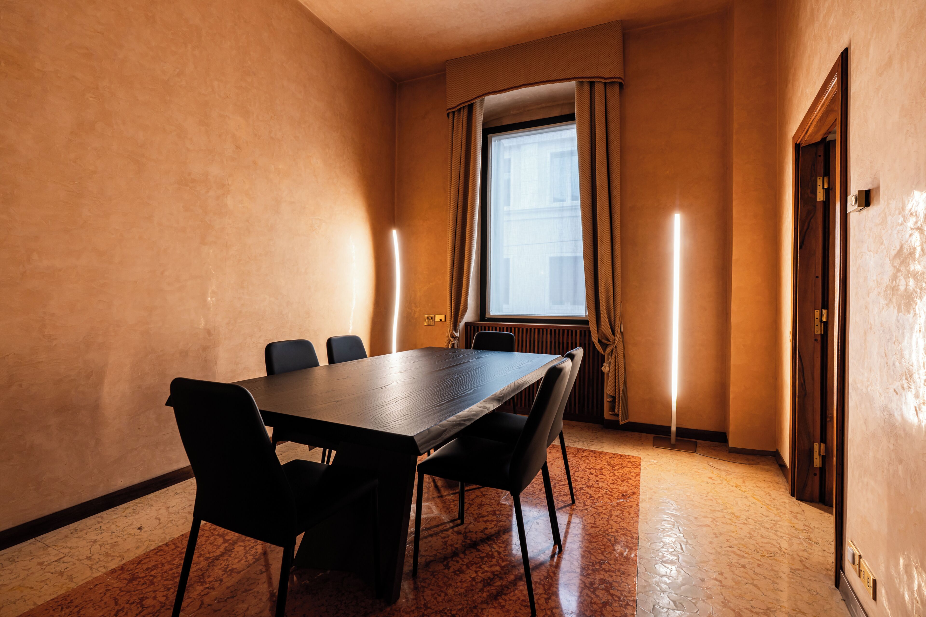 Apartment, 6 Bedrooms, Balcony, Garden View | Dining