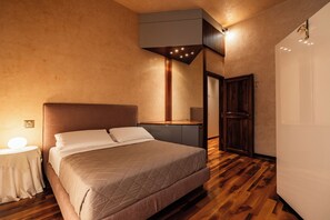 Apartment, 6 Bedrooms, Balcony, Garden View - Maestosa Residenza Maffei (Verona)