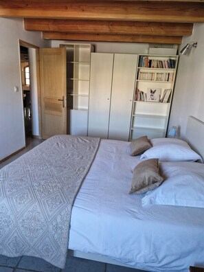 1 Schlafzimmer, Bügeleisen/Bügelbrett, WLAN, Bettwäsche