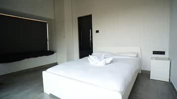 Vila, sacada, vista para o jardim