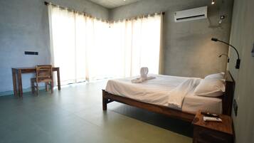 Villa, Balcony, Garden View