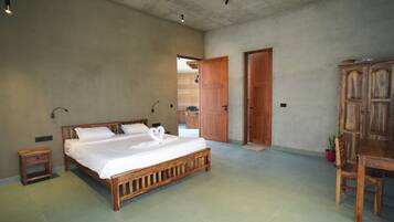 Villa, Balcony, Garden View