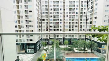 Children’s play area – outdoor