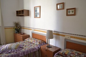 Rumah, 2 kamar tidur, akses difabel | 2 kamar tidur
