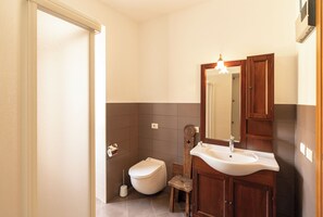 Duplex, River View | Bathroom - Residenza vista mozzafiato Ponte Pietra (Verona)