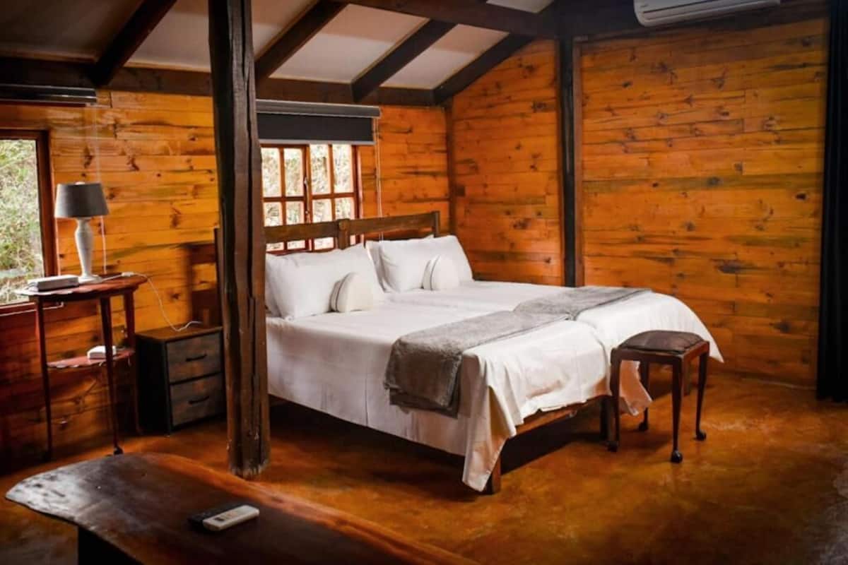 Family Cabin, Garden View