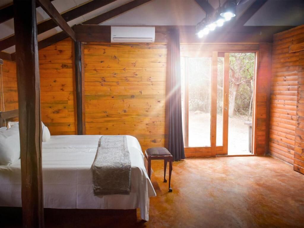 Cabana família, vista para o jardim | Cortinas blackout, ferros/tábuas de passar roupa, Wi-Fi de cortesia