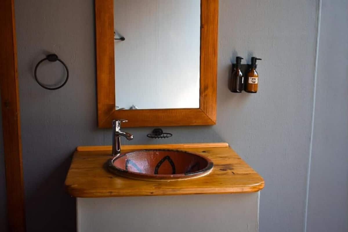 Comfort Chalet, Patio, Garden View | Bathroom