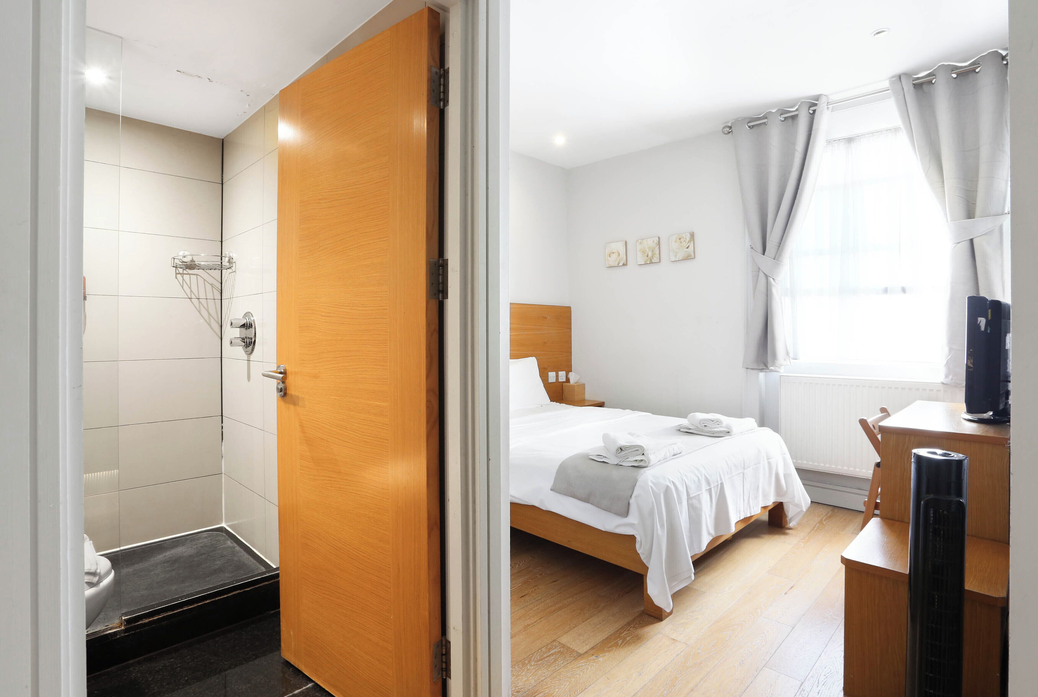 1 chambre, fer et planche à repasser, accès Internet, draps fournis