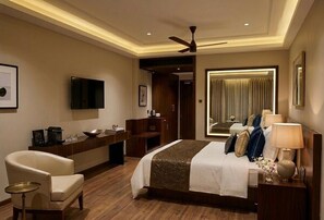 Royal Suite - Surya Grand (Kalpatta)