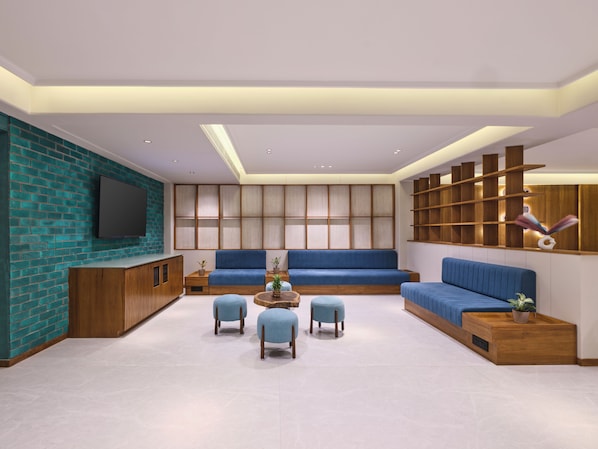 Lobby sitting area - Regenta Z City Centre Ahmedabad (Ahmedabad)
