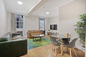 Living area - Hyde Park Family Apartment – Paddington (London)