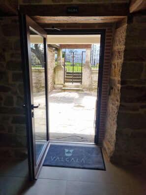 Interior - VALGALA Hotel Rural (Espinosa de los Monteros)